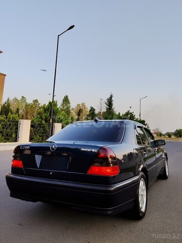 Mercedes C 200-6