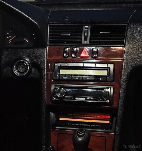 Mercedes C 200-16
