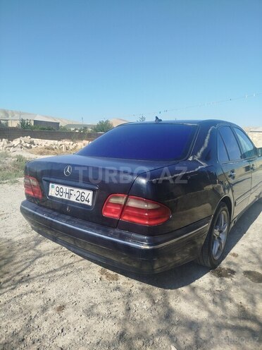 Mercedes E 270 2000, 653,676 km - 2.7 l - Bakı