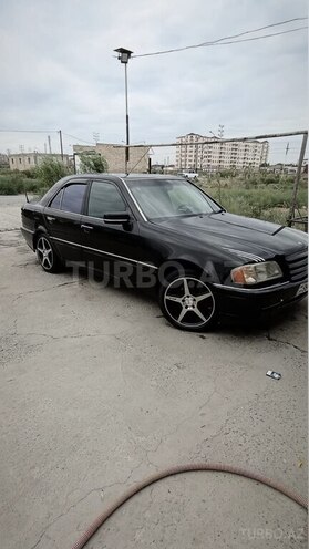 Mercedes C 220 1995, 448,000 km - 2.2 l - Şirvan