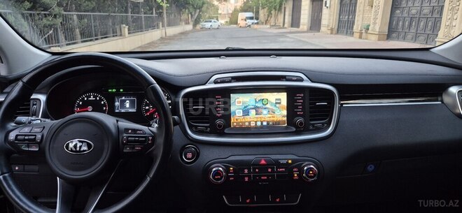 Kia Sorento-3