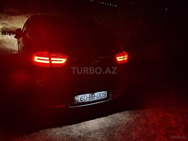 Kia Rio 2012, 160,000 km - 1.1 л - Tovuz