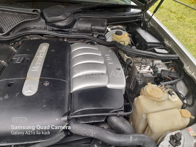 Mercedes E 270 2001, 274,000 km - 2.7 l - Bakı