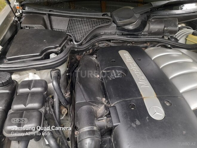 Mercedes E 270 2001, 274,000 km - 2.7 l - Bakı