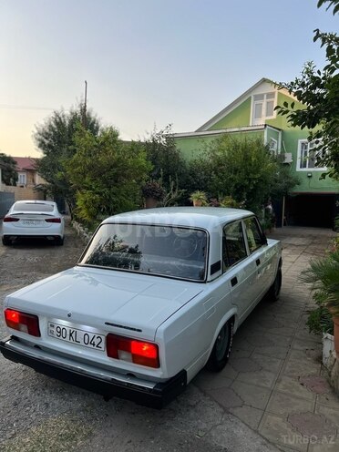 LADA (VAZ) 2107-4