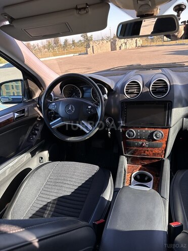 Mercedes ML 350 4MATIC 2010, 231,120 km - 3.5 l - Bakı