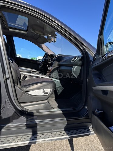 Mercedes ML 350 4MATIC 2010, 231,120 km - 3.5 l - Bakı