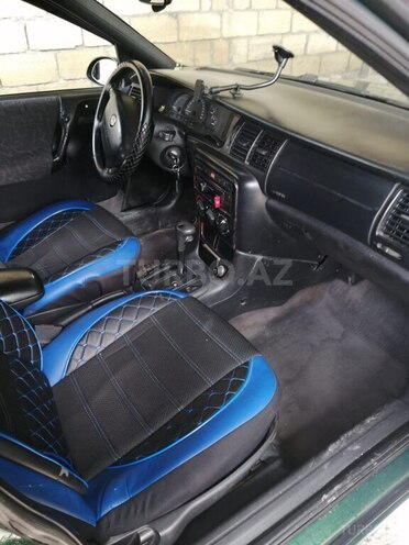 Opel Vectra 1998, 234,695 km - 2.0 l - Şəki