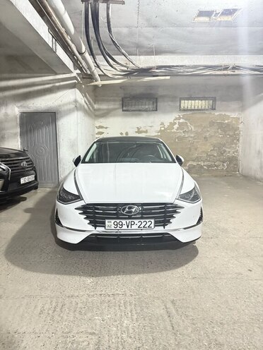 Hyundai Sonata-9