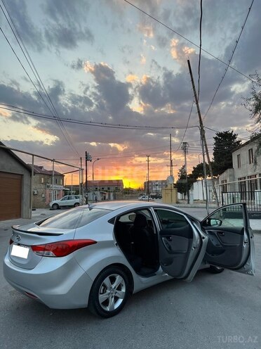Hyundai Elantra 2011, 265,542 km - 1.8 l - Bakı
