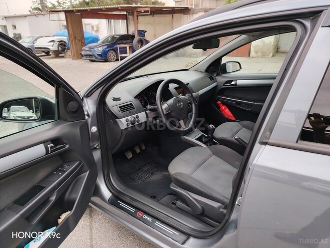 Opel Astra-7