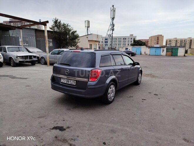 Opel Astra-12