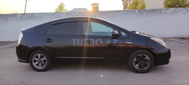 Toyota Prius-9