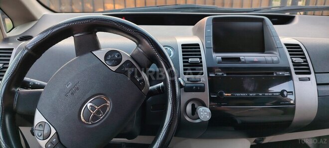 Toyota Prius-17