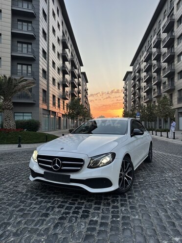 Mercedes E 200 d 2017, 108,000 km - 2.0 l - Bakı