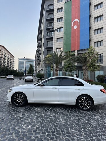 Mercedes E 200 d 2017, 108,000 km - 2.0 l - Bakı