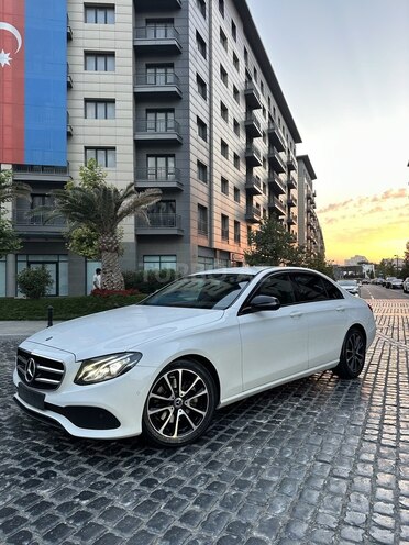 Mercedes E 200 d 2017, 108,000 km - 2.0 l - Bakı