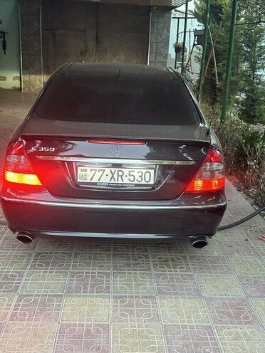 Mercedes E 200-4