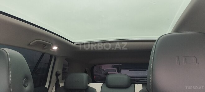 Volkswagen ID.6 Crozz-9
