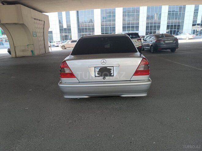 Mercedes C 220 1996, 300,000 km - 2.2 l - Bakı