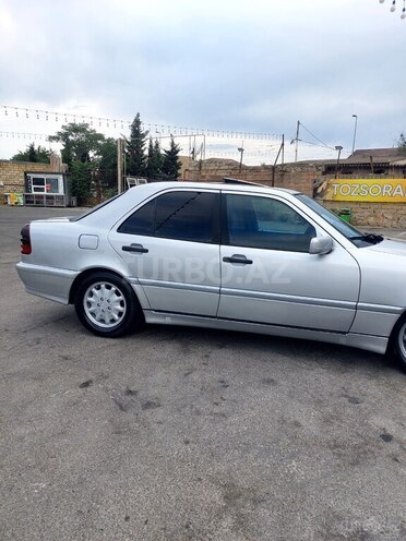 Mercedes C 230 1996, 250,000 km - 2.3 l - Bakı