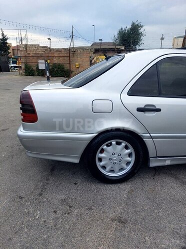 Mercedes C 230 1996, 250,000 km - 2.3 l - Bakı