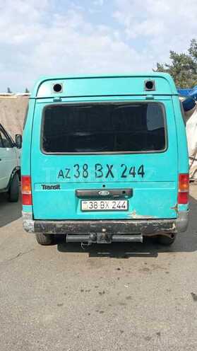 Ford Transit-2