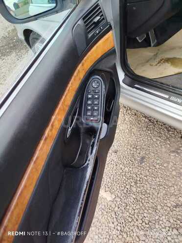 BMW 525 2001, 307,000 km - 2.5 l - Lənkəran