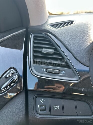 Hyundai Grandeur 2015, 205,013 km - 2.2 l - Bakı