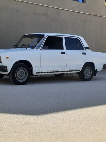 LADA (VAZ) 2107-4