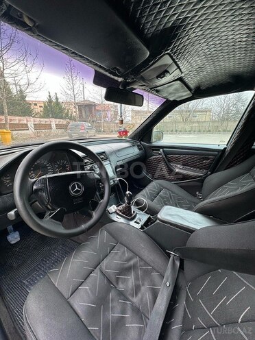 Mercedes C 180-8