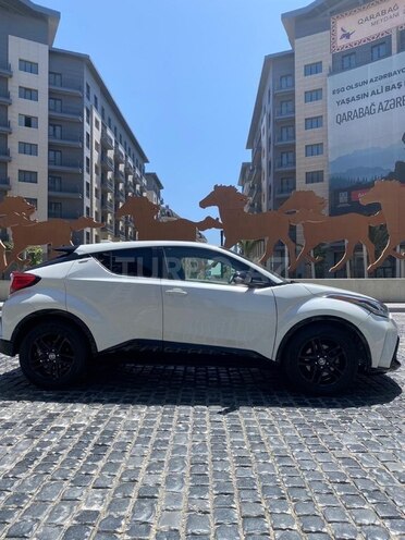 Toyota C-HR 2020, 90,000 km - 2.0 л - Bakı