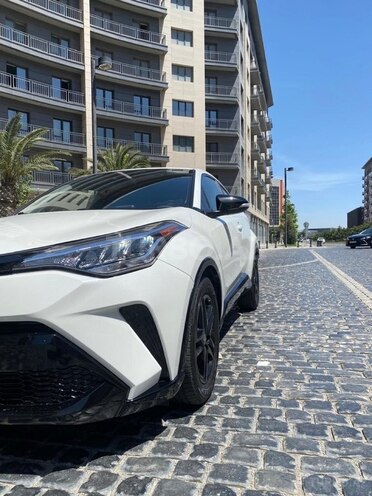 Toyota C-HR 2020, 90,000 km - 2.0 л - Bakı
