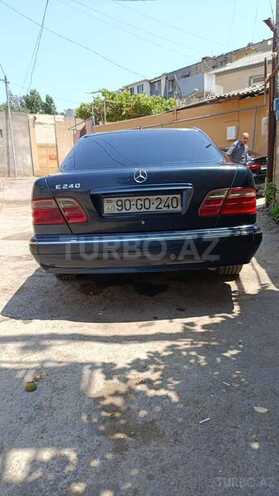 Mercedes E 240 2000, 312,000 km - 2.4 l - Bakı