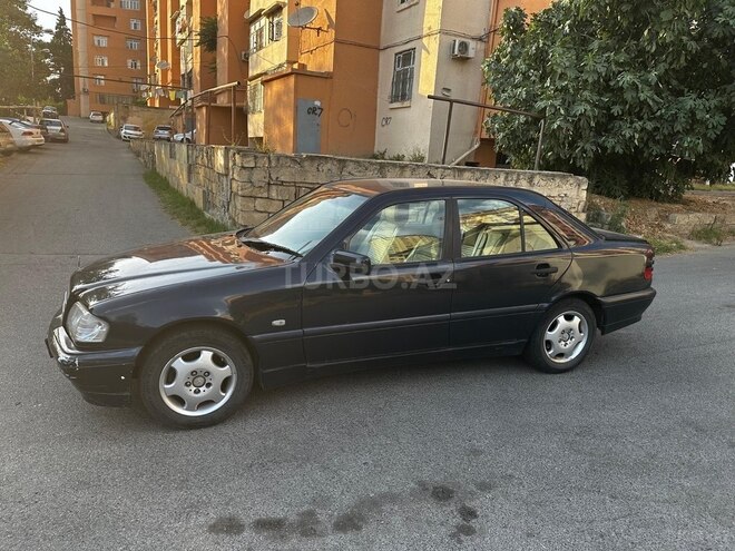 Mercedes C 180-2