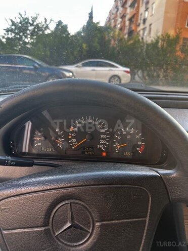 Mercedes C 180-5