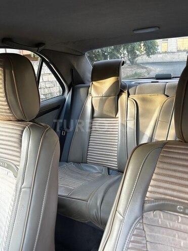 Mercedes C 180-7
