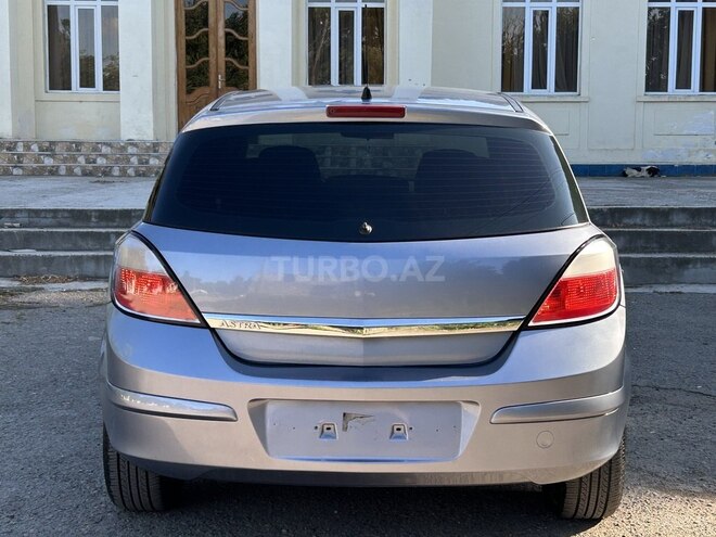 Opel Astra 2007, 200,000 km - 1.4 l - Gəncə