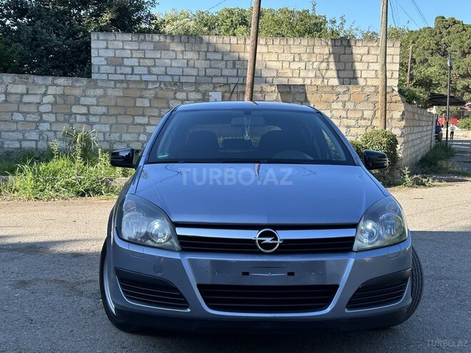 Opel Astra 2007, 200,000 km - 1.4 l - Gəncə