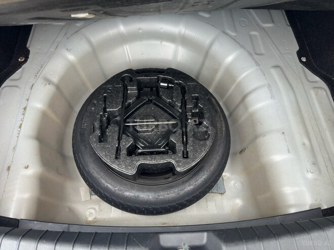 Hyundai Elantra 2017, 130,000 km - 2.0 l - Bakı