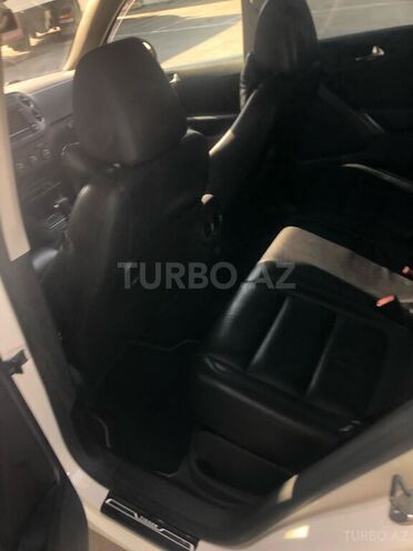Volkswagen Tiguan 2009, 268,199 km - 2.0 l - Xırdalan