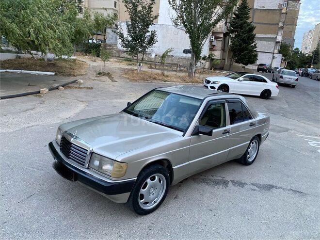 Mercedes 190 1990, 250,000 km - 2.0 l - Bakı