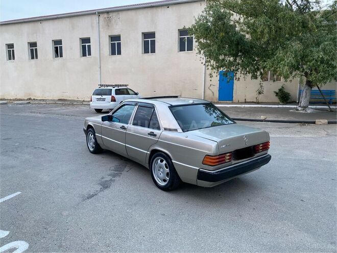 Mercedes 190 1990, 250,000 km - 2.0 l - Bakı