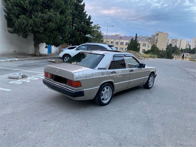 Mercedes 190 1990, 250,000 km - 2.0 l - Bakı