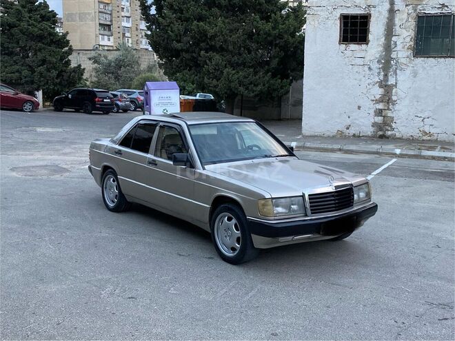 Mercedes 190 1990, 250,000 km - 2.0 l - Bakı
