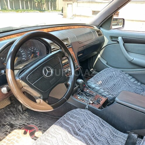 Mercedes C 200-5