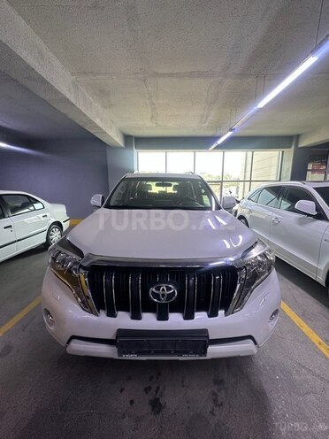 Toyota Land Cruiser Prado-1