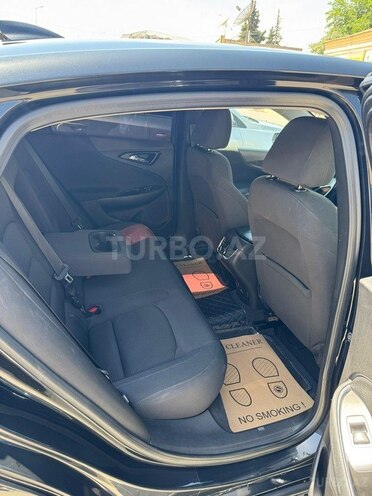 Chevrolet Malibu-12