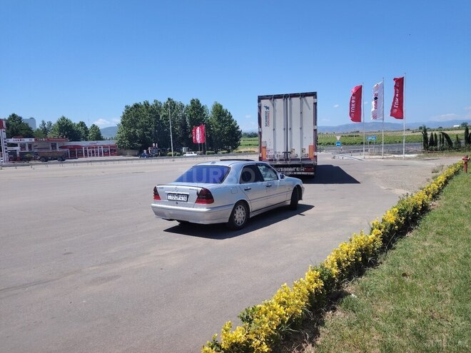 Mercedes C 240 1998, 485,236 km - 2.4 l - Bakı