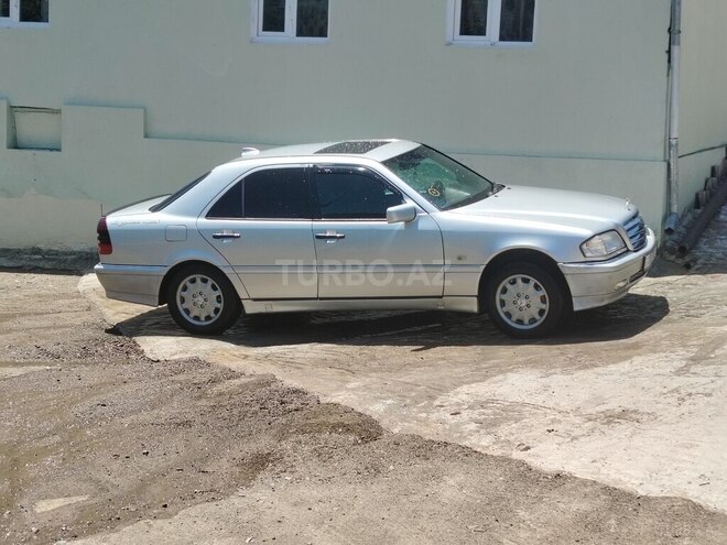 Mercedes C 240 1998, 485,236 km - 2.4 l - Bakı